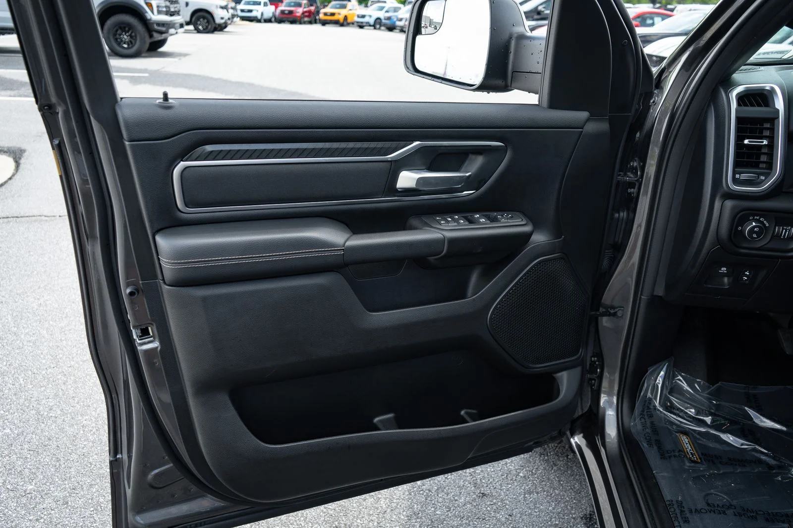 New 2026 Granite Crystal Metallic Clear-Coat Exterior Paint RAM Big Horn with DC 650 Supercharged Package image 37