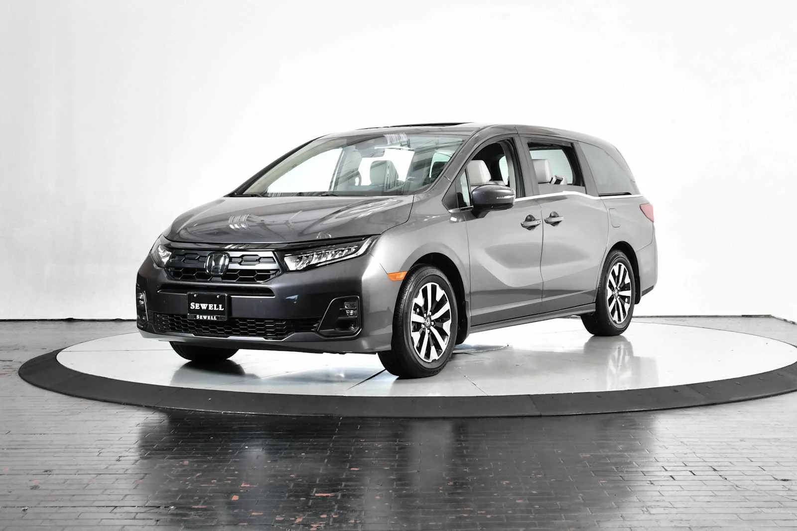 2025 Honda Odyssey EX-L's photo