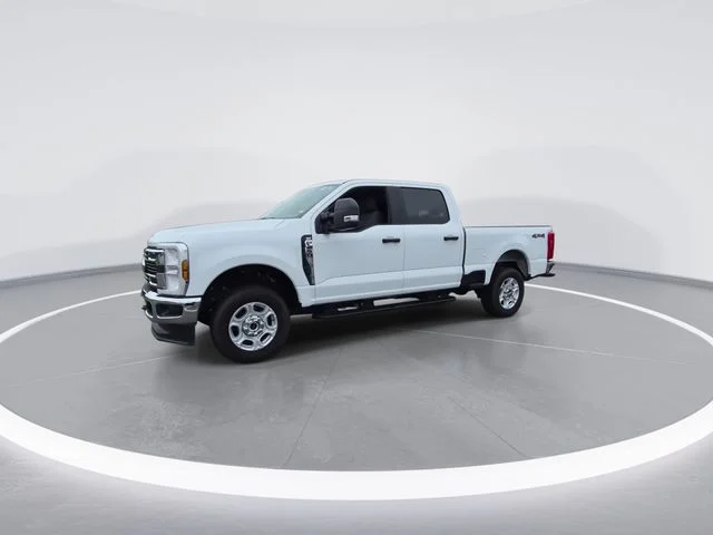 Used 2026 White Ford XLT image 4