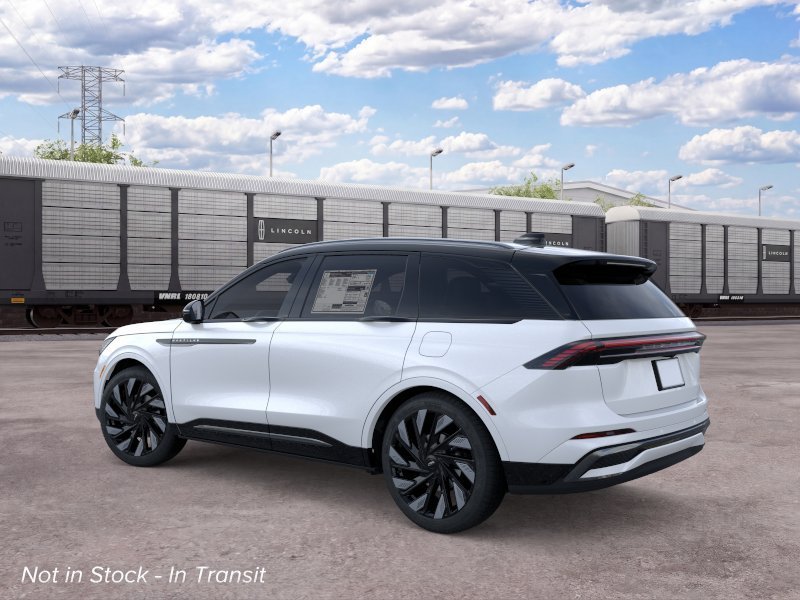 New 2026 White Platinum Metallic Tri-Coat Lincoln Reserve image 4