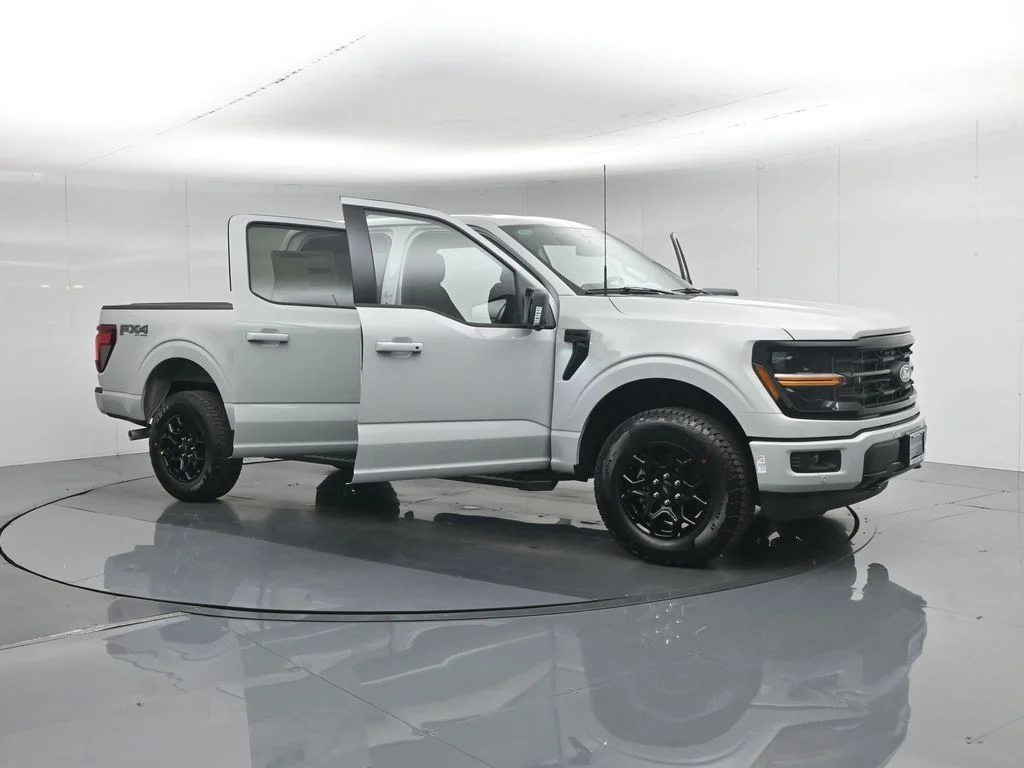 New 2026 Avalanche Ford XLT image 38