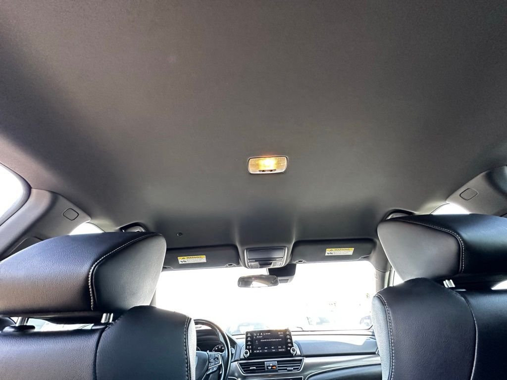Used 2018 White Honda Sport image 17