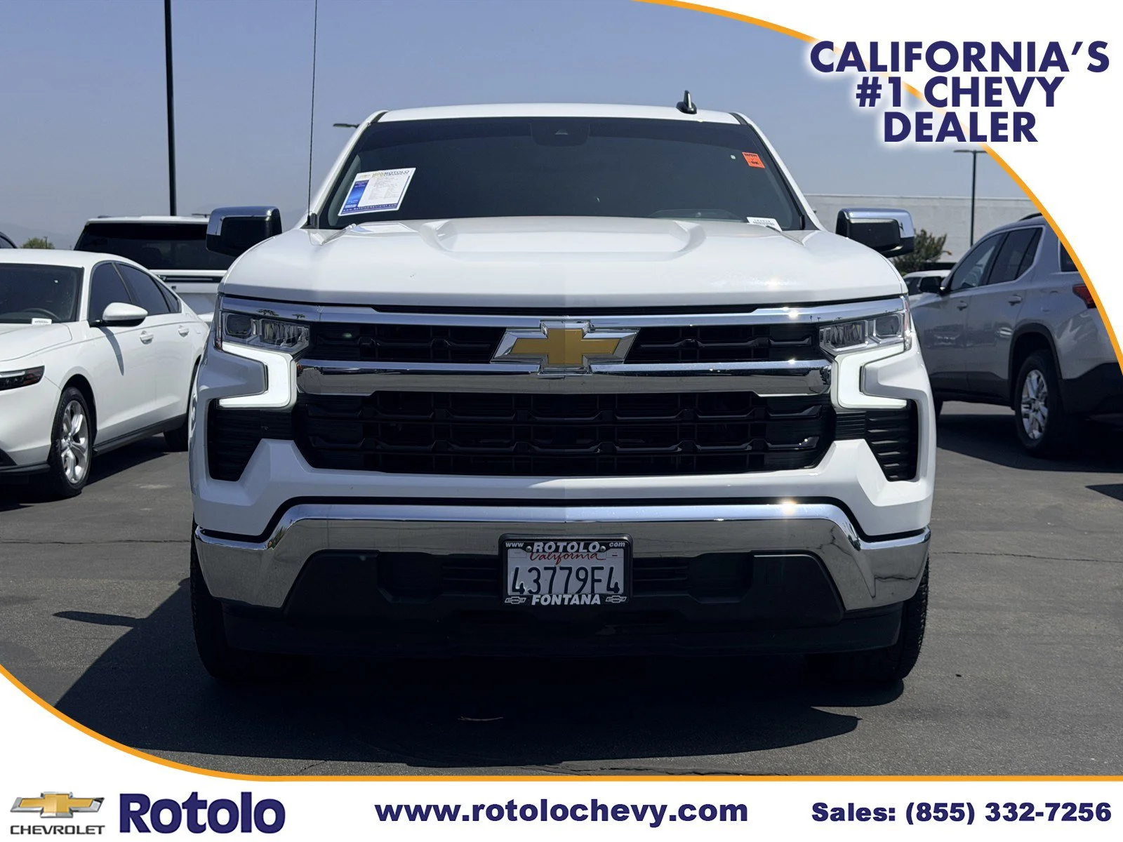 Used 2025 Summit White Chevrolet LT image 2
