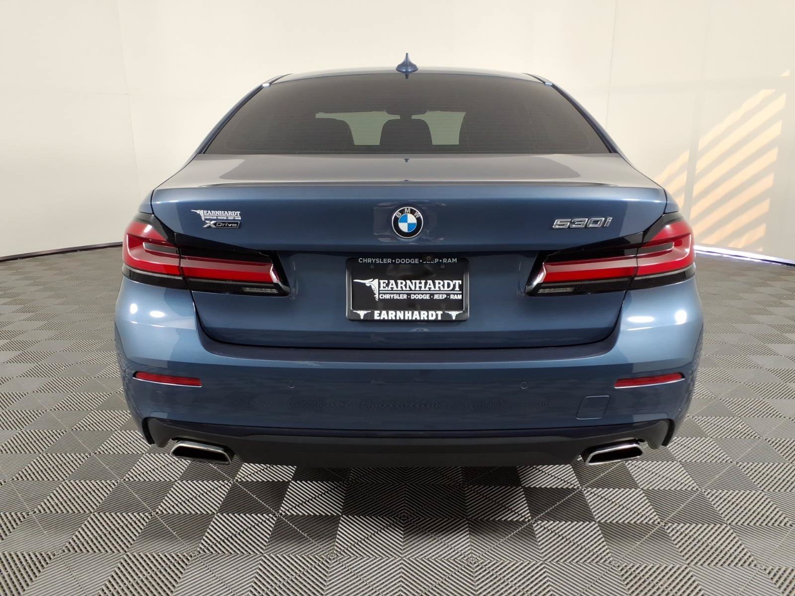 Used 2023 Arctic Race Blue Metallic BMW 530i xDrive image 4