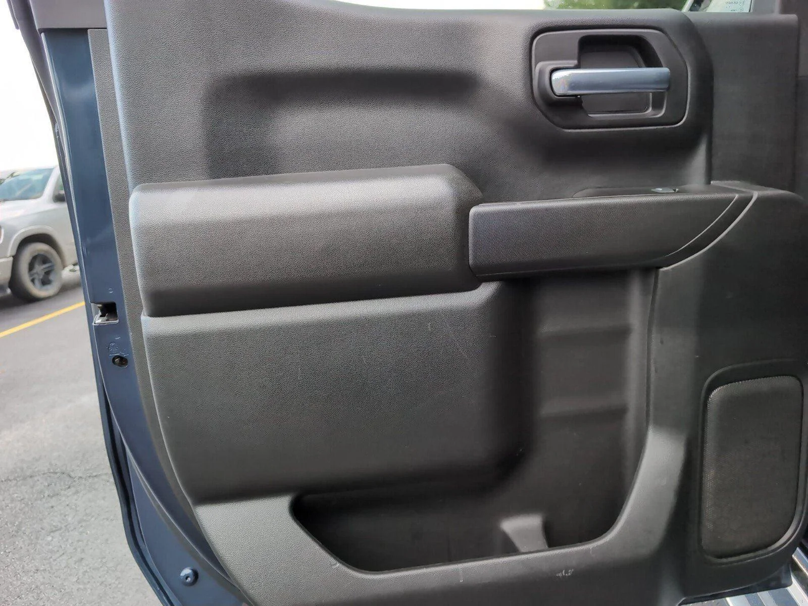 Used 2022 Northsky Blue Metallic Chevrolet LT image 36