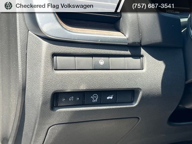 Used 2024 Gun Metallic Nissan Platinum image 17