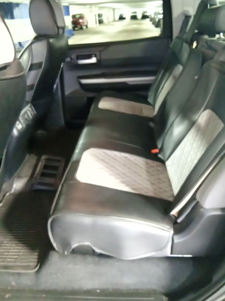 Used 2019 Magnetic Gray Metallic Toyota SR5 image 10