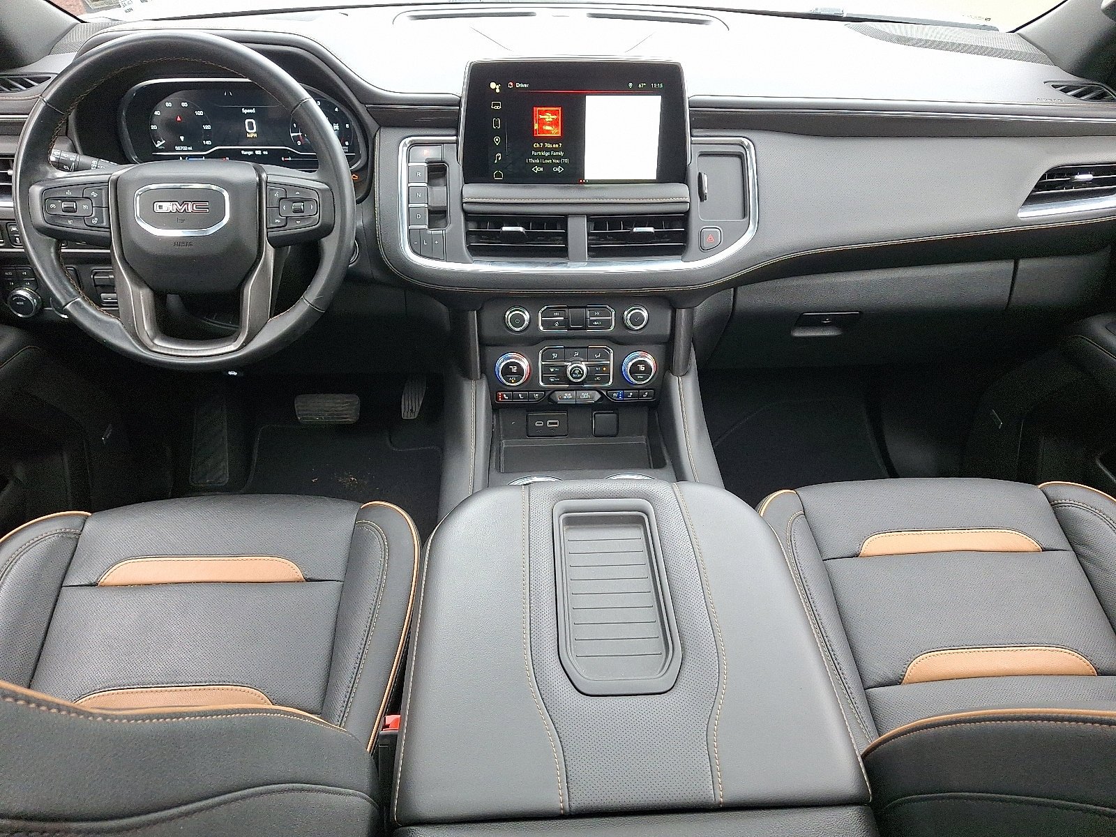 2023 GMC Yukon AT4 - Photo 11