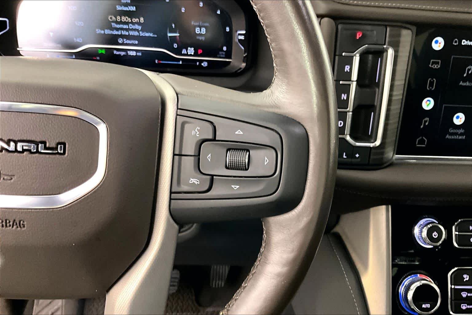 2022 GMC Yukon XL Denali - Photo 24