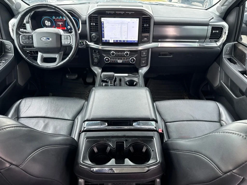 Used 2021 Antimatter Blue Metallic Ford Lariat image 11