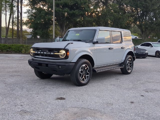 New 2026 Avalanche Gray Ford Outer Banks® image 69