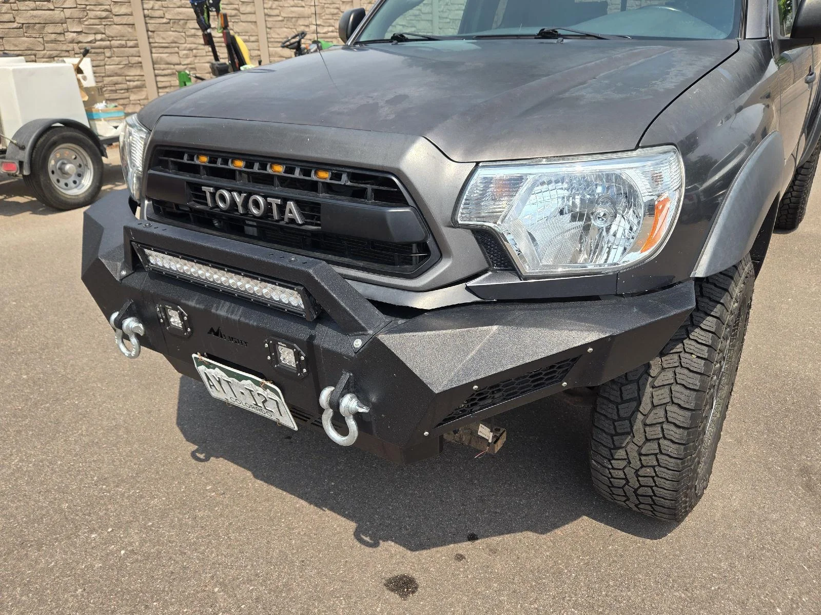 Used 2014 Magnetic Gray Metallic Toyota BASE image 7