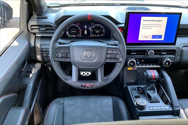 2025 Toyota Tacoma TRD Pro - Photo 6