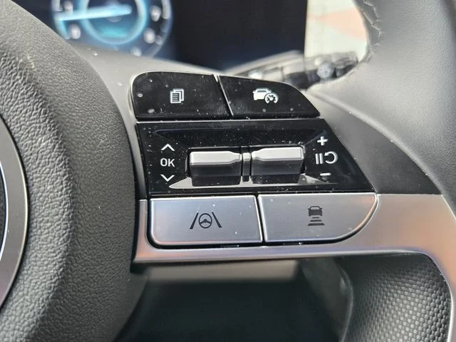 Certified Used 2025 Red Hyundai Limited image 21