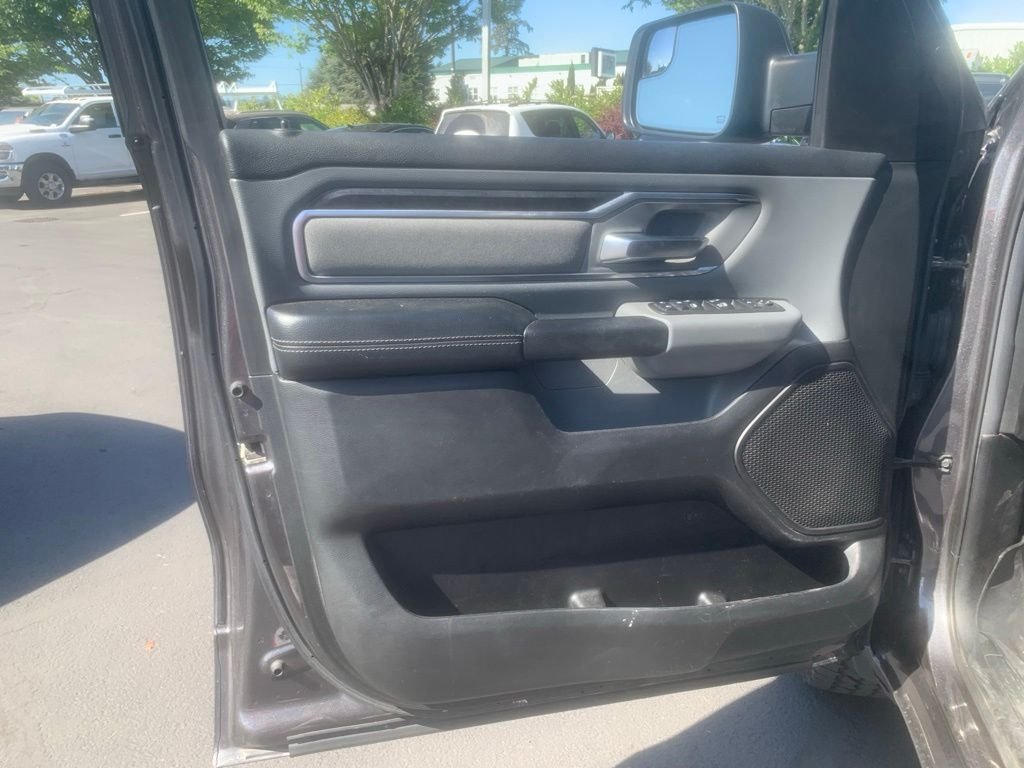 Used 2019 Granite Crystal Metallic Clearcoat Ram Big Horn/Lone Star image 9