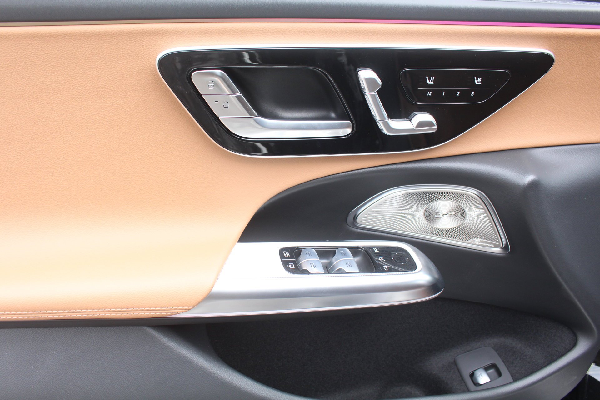 2026 Mercedes-Benz E-Class E350 - Photo 13