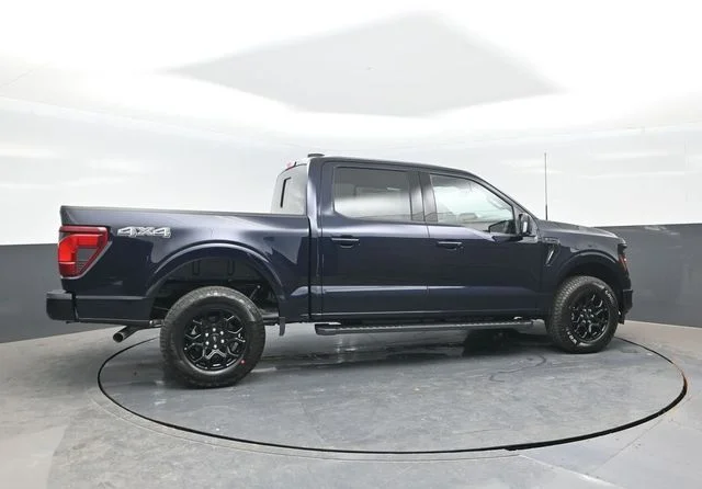 New 2026 Antimatter Blue Metallic Ford XLT image 3