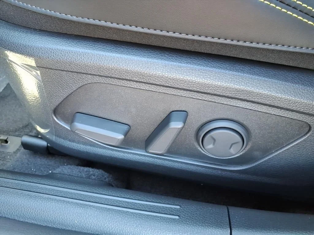 2026 Kia K5 GT - Photo 12
