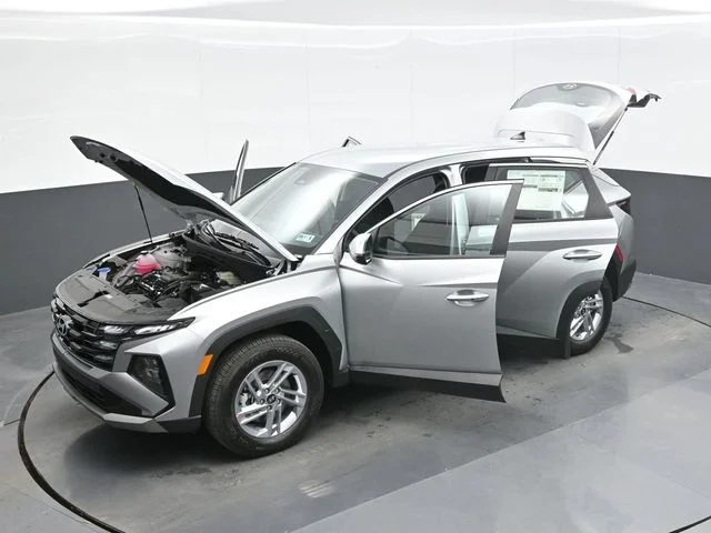 New 2026 Silver Hyundai SE image 28