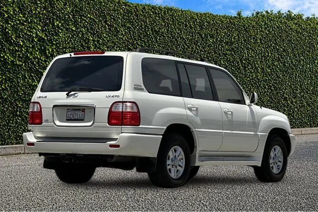 Used 1998  Lexus 470 image 4