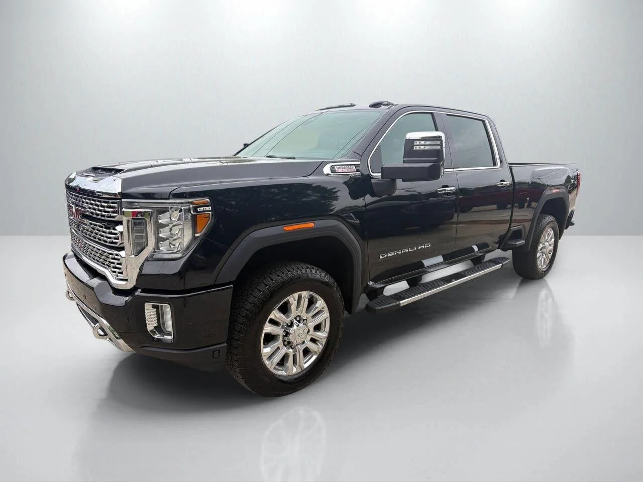 Used 2020 Onyx Black GMC Denali image 2
