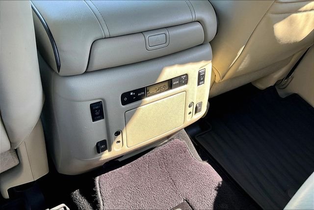 Used 2021 White INFINITI Sensory image 32