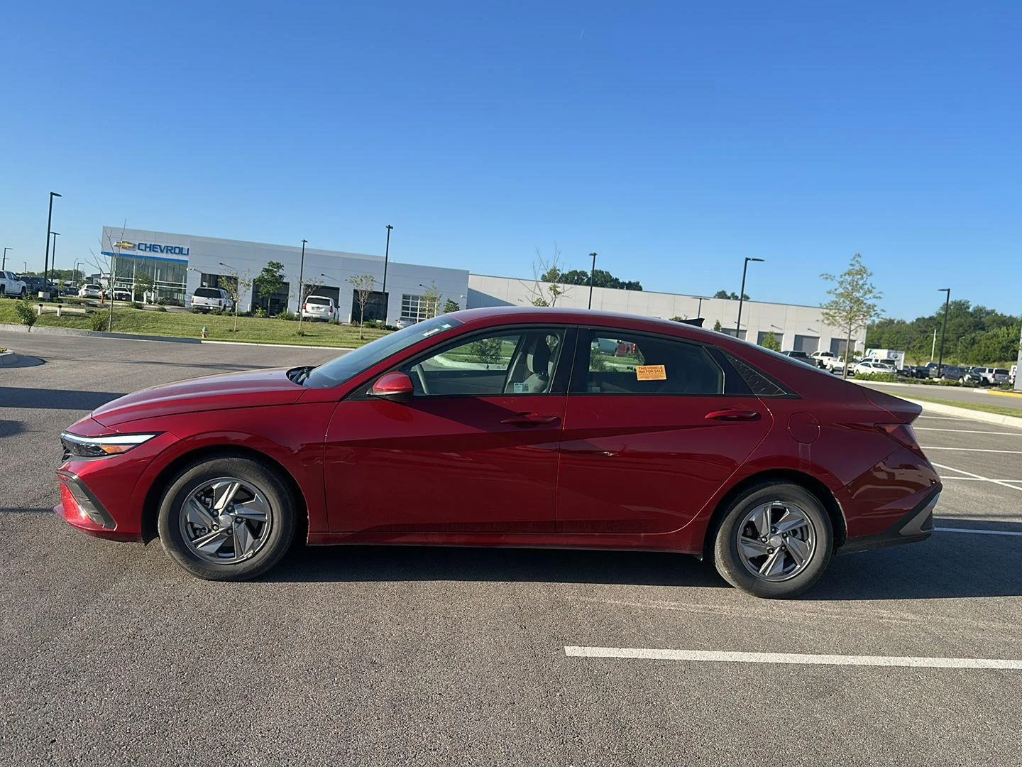 Used 2025 Hyundai Elantra SE with VIN KMHLL4DGXSU969427 for sale in Kansas City