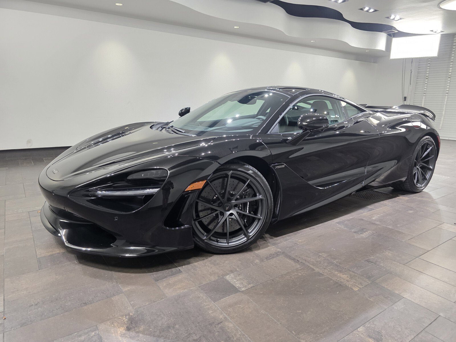 2026 McLaren 750S Base