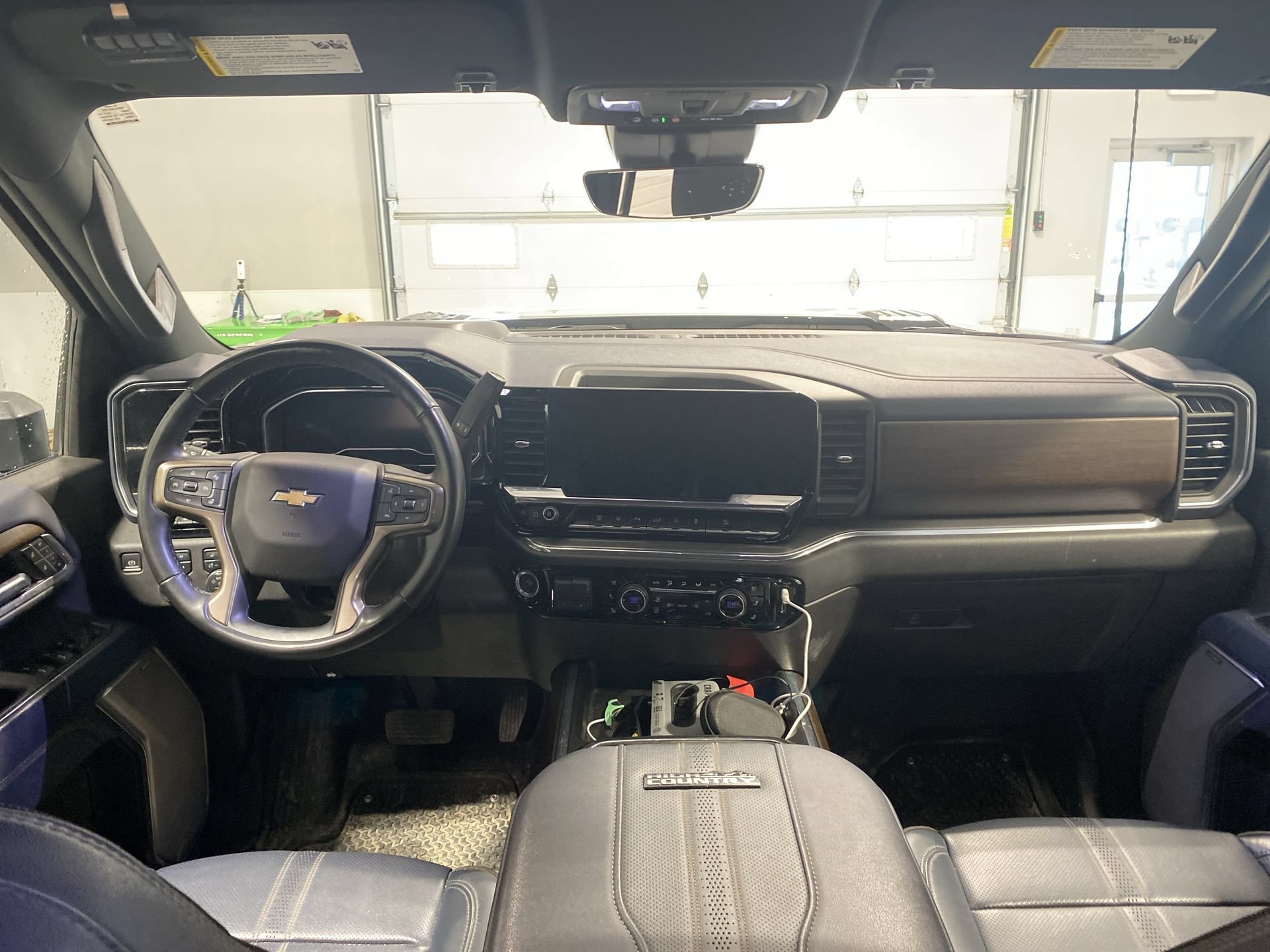 2024 Chevrolet Silverado 2500HD High Country - Photo 19