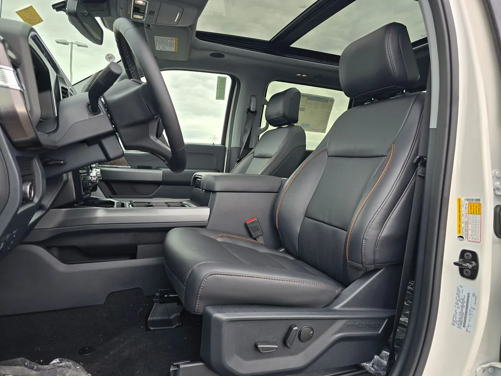 New 2026 Star White Metallic Tri-Coat Ford F-250® Lariat® image 21