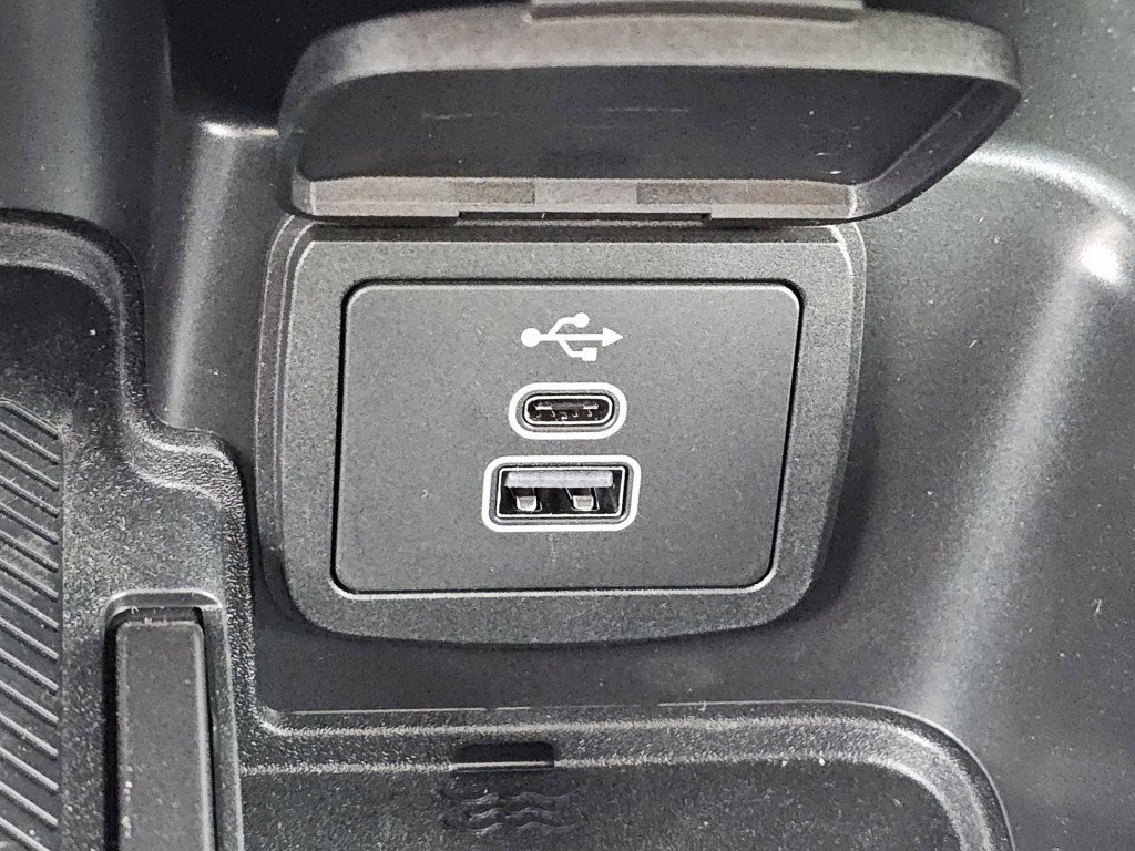 New 2026 Avalanche Ford Badlands image 18