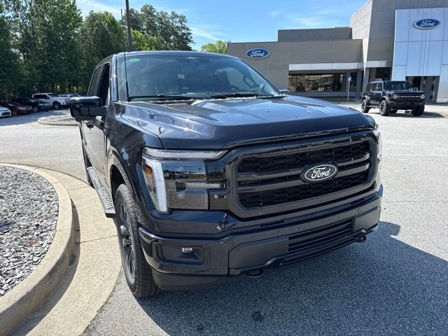 New 2026 Antimatter Blue Metallic Ford Lariat image 3
