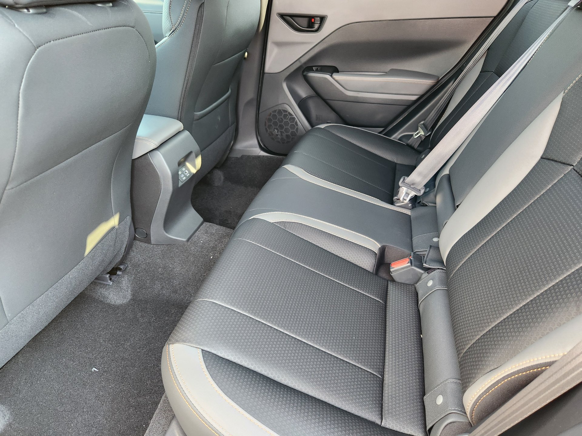 New 2026 CRYSTAL WHITE PEARL Subaru Wilderness image 23