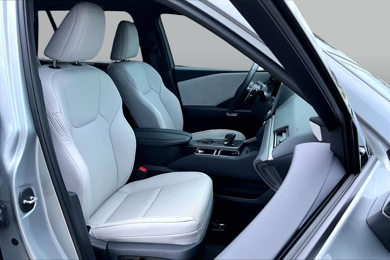 Certified Used 2025 CELESTIAL SILVER Lexus Premium image 9