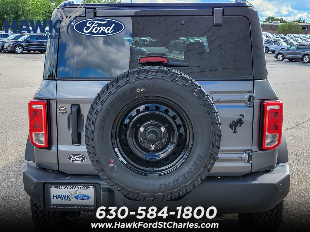New 2026 Carbonized Gray Metallic Ford Big Bend® image 5