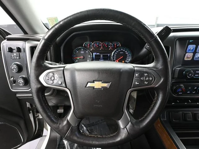Used 2017 White Chevrolet LTZ image 29