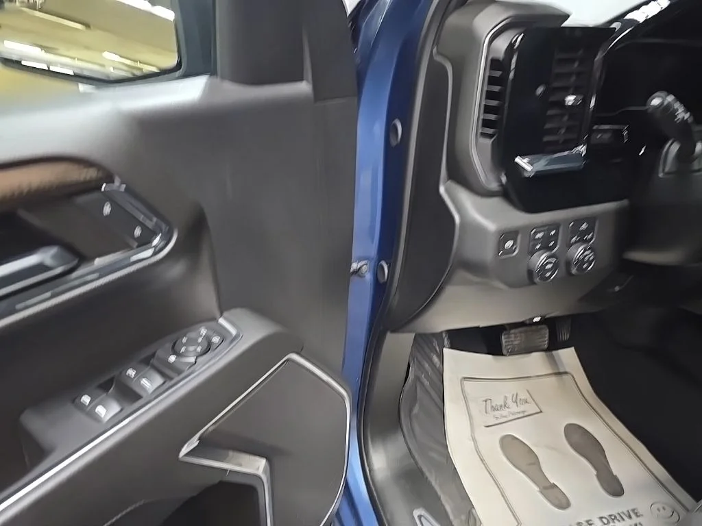 Used 2024 Blue Chevrolet RST image 27