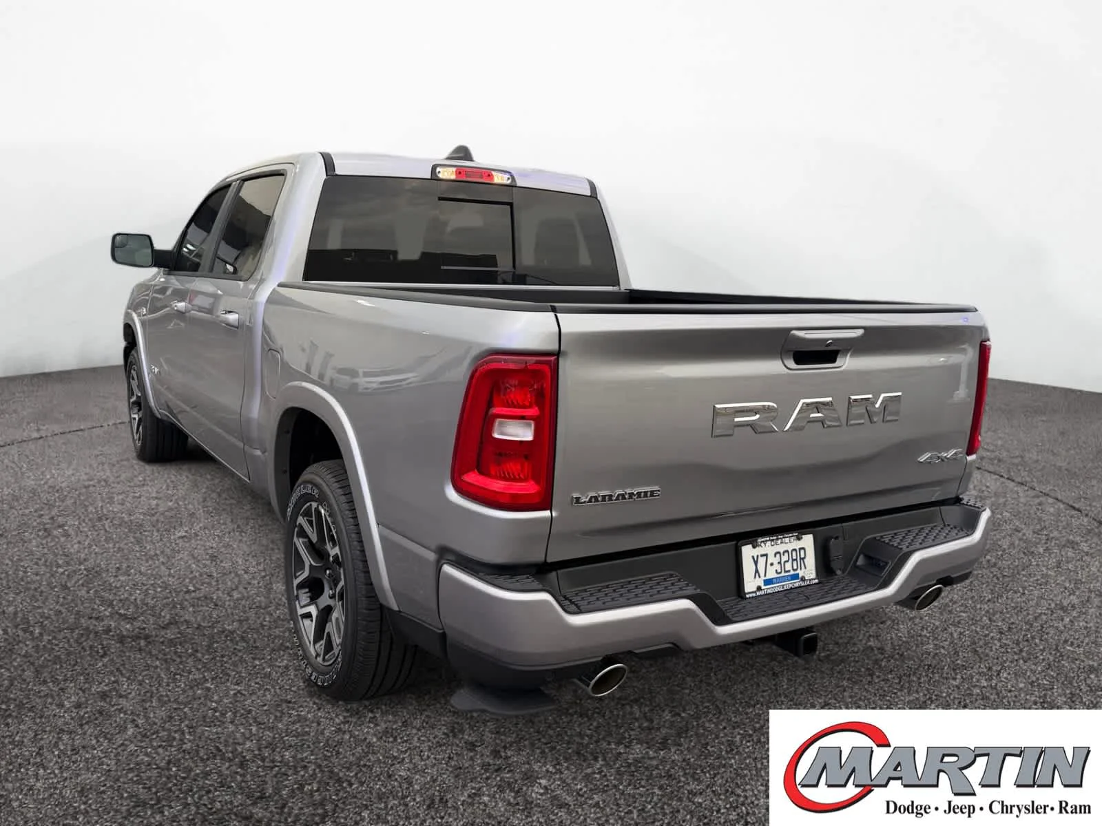 New 2026 Billet Silver Metallic Clear-Coat Exterior Paint RAM Laramie image 3