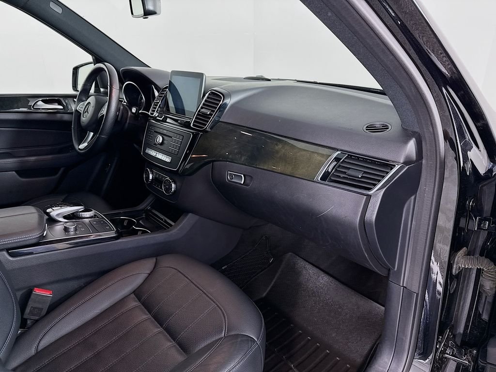 Used 2018 Black Mercedes-Benz GLE 350 image 30
