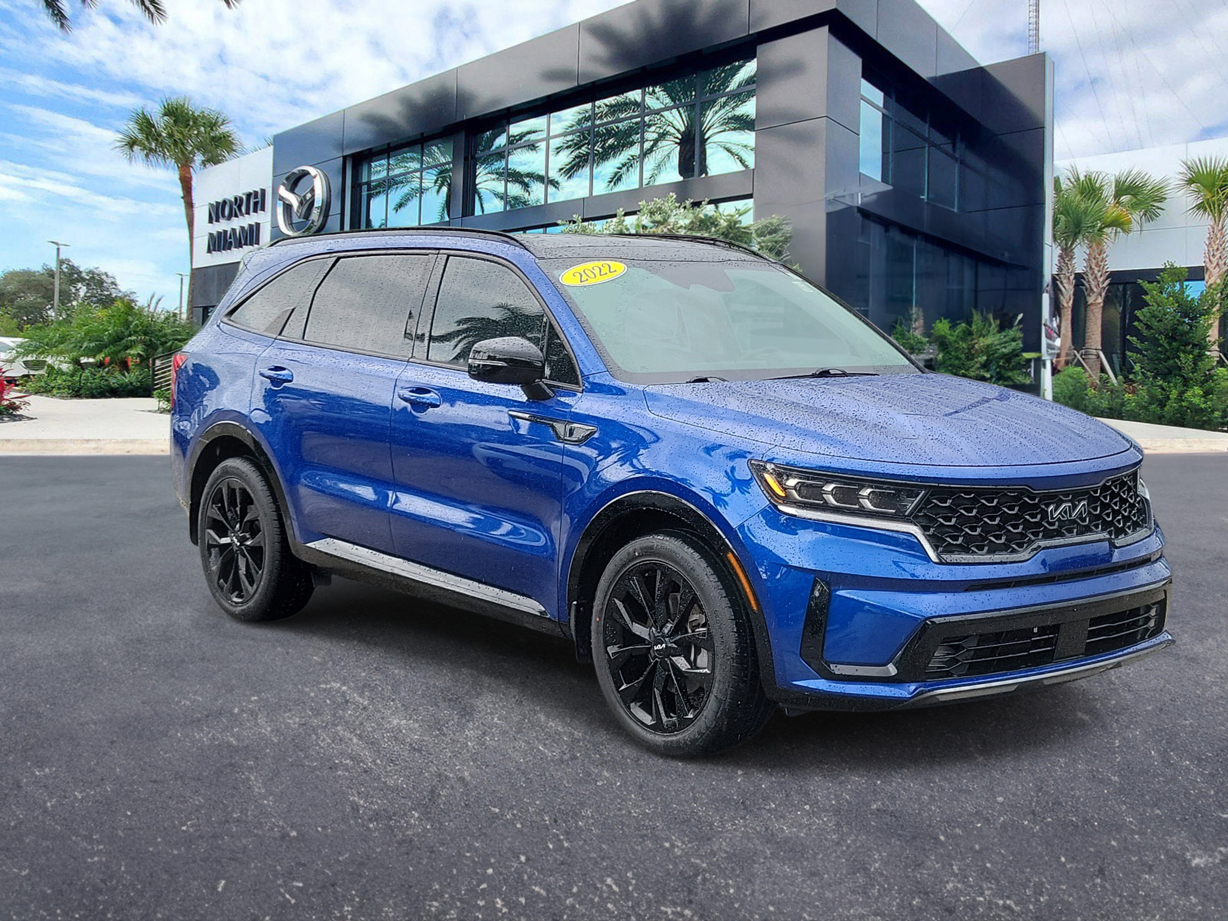 Used 2022 Blue Kia SX image 3