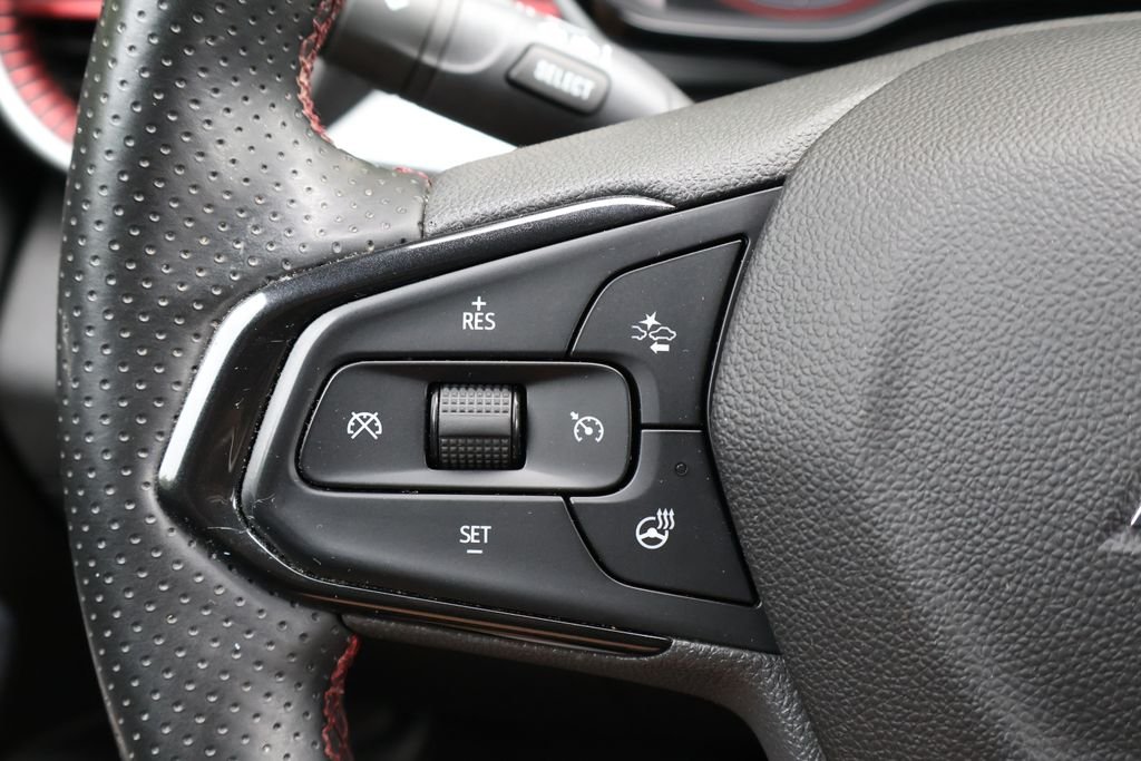 Used 2024 Green Chevrolet 1RS image 30