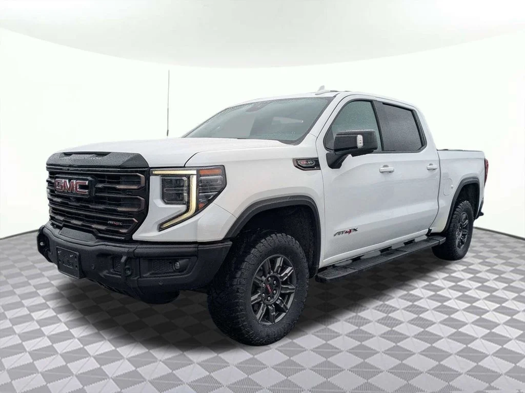 Used 2024 White GMC AT4X image 6