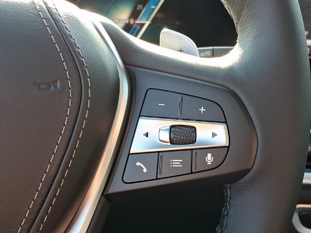 New 2026 Skyscraper Grey Metallic BMW xDrive50e image 19