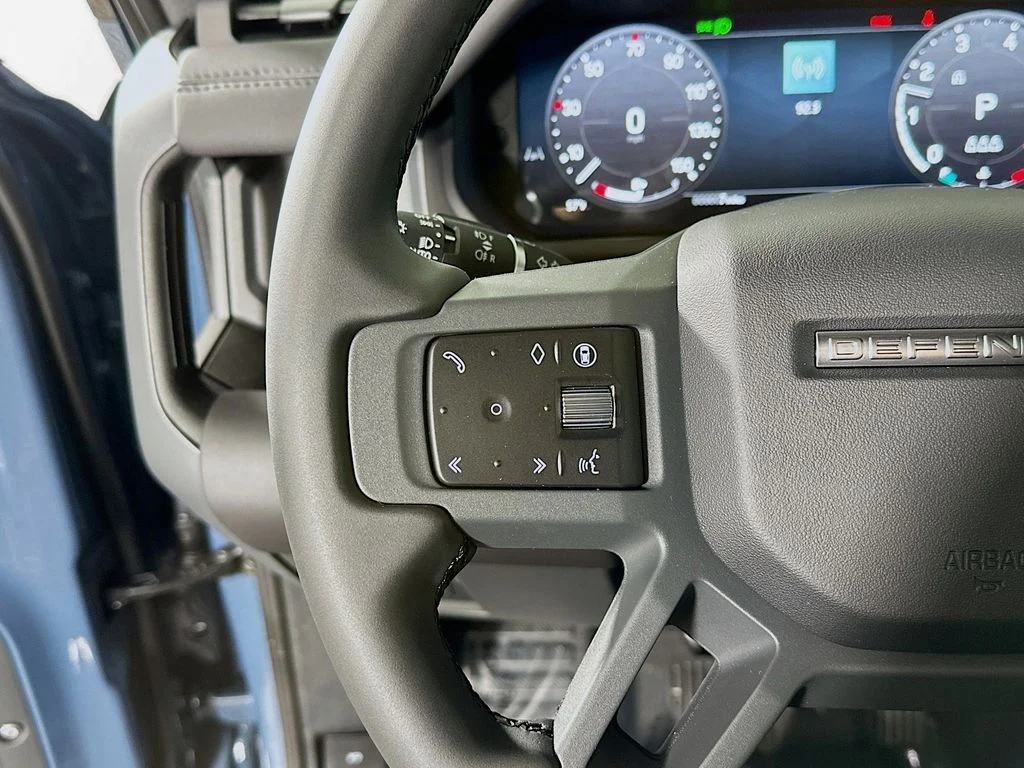2026 Land Rover Defender S - Photo 13