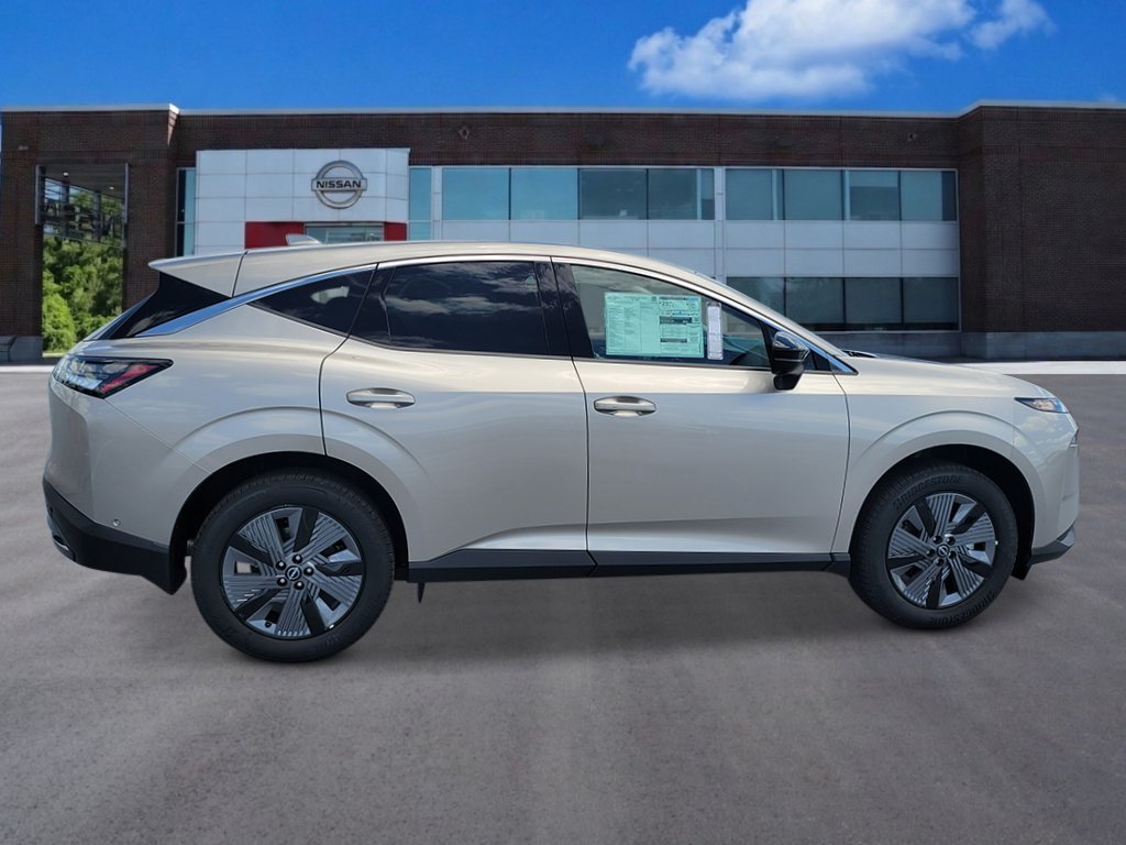 New 2026 Champagne Silver Metallic Nissan SL image 7