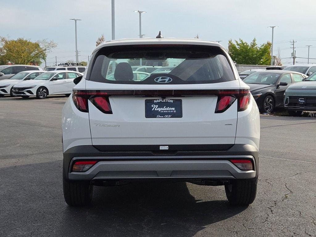New 2026 White Hyundai SE AWD image 12