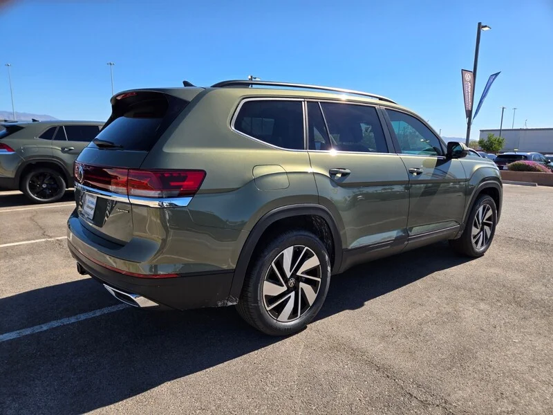 New 2026 Green Volkswagen 2.0T SE w/Technology image 4