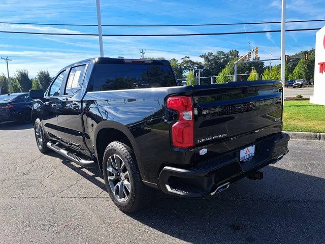 Used 2024 Black Chevrolet RST image 10