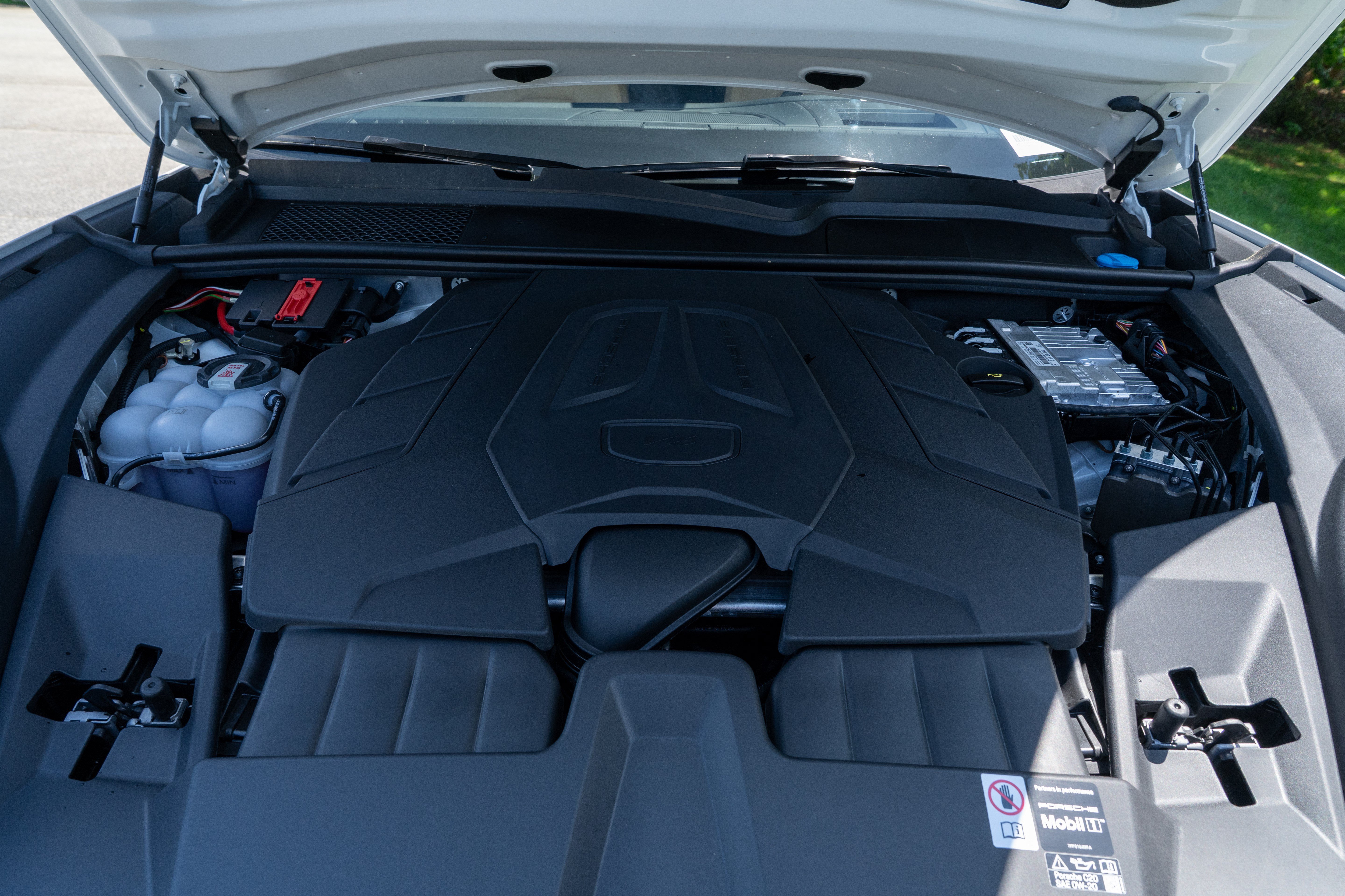 2026 Porsche Cayenne Base - Photo 17