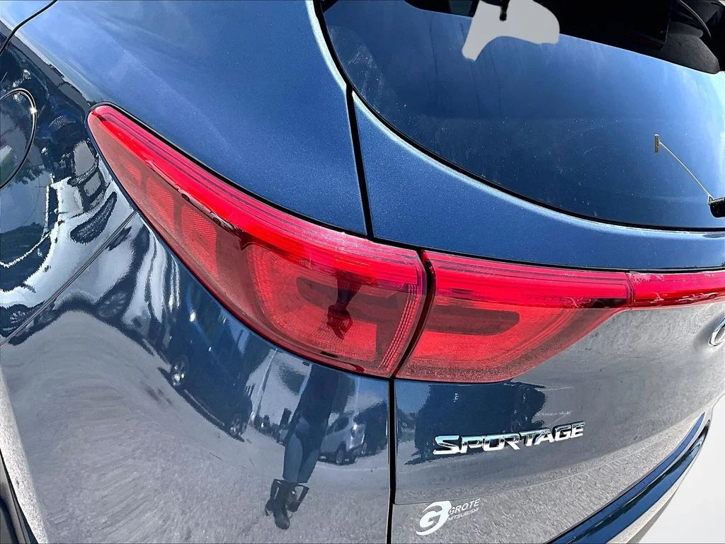 Used 2019 Blue Kia LX image 30